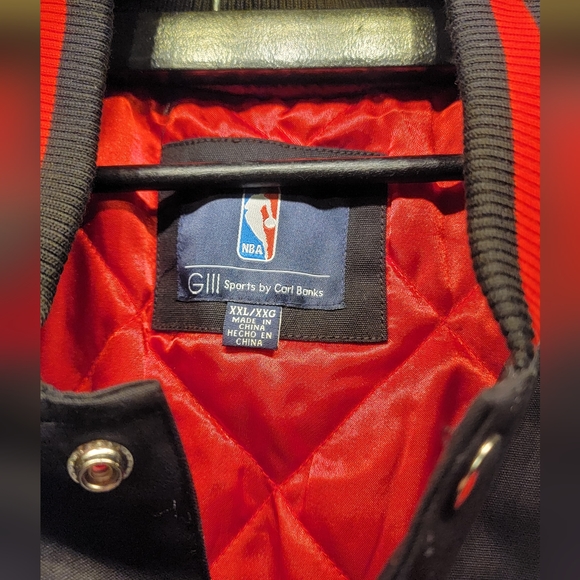 BNWT Toronto Raptors Championship Varsity Jacket - Picture 3 of 9